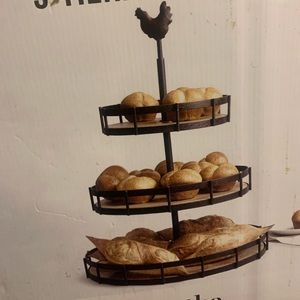 Brand New Martha Stewart 3-Tiered Server